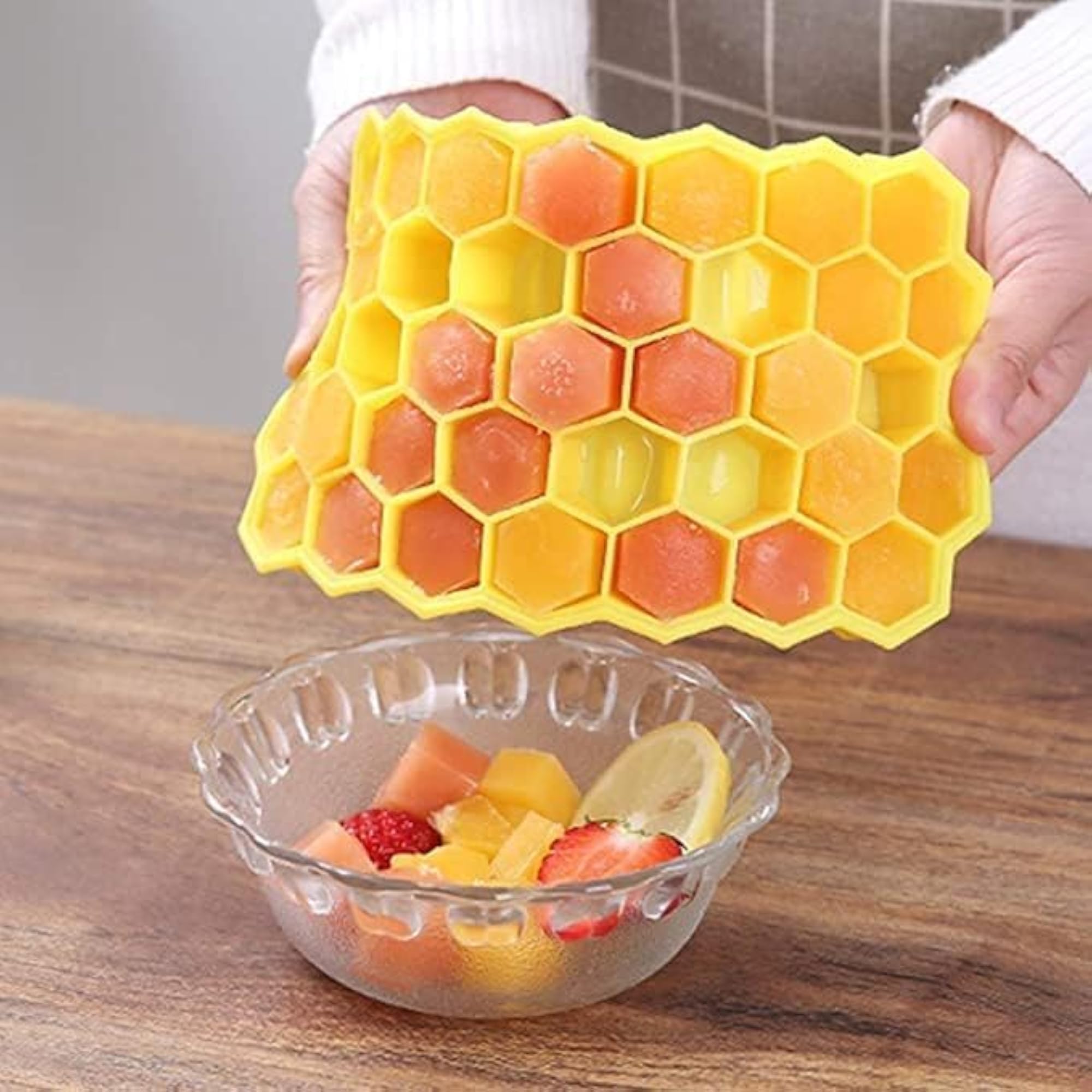 Silicone Honeycomb Ice Cube Tray, 4-Cube Design